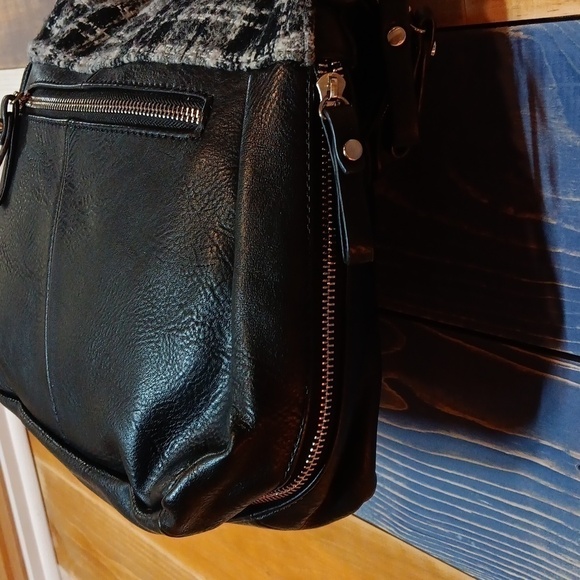 Coco + Carmen Leather and Houndstooth Handbag black and white - Picture 7 of 10